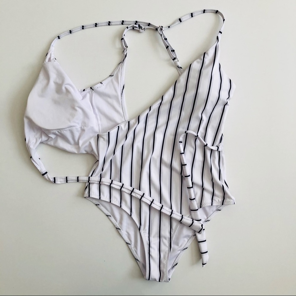Cupshe Stay Strong White Swimsuit Wrap Front S - Picture 4 of 9